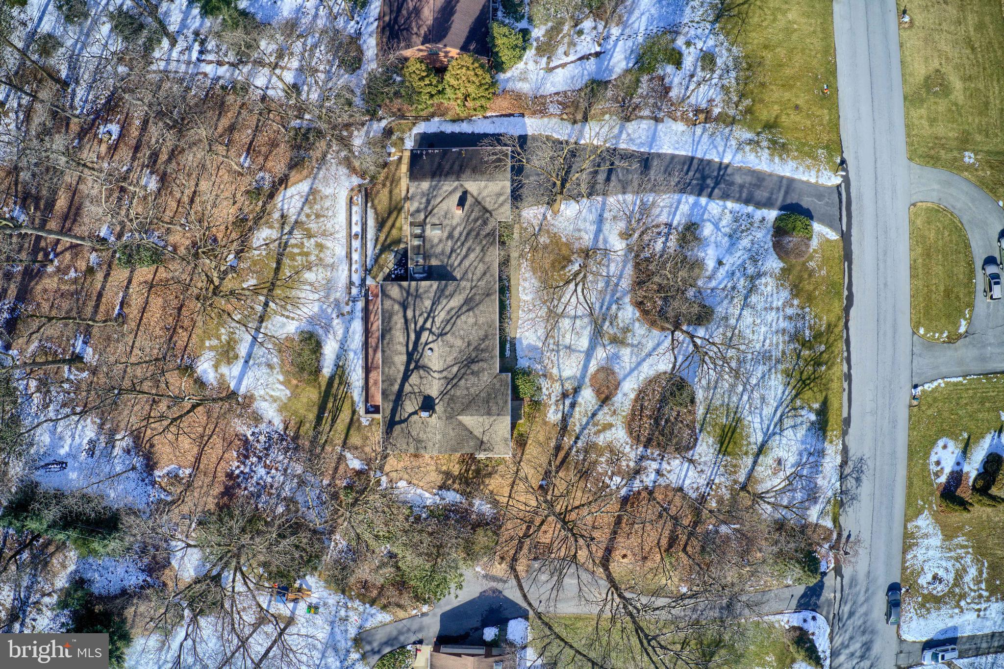 MISSION HILLS - Residential