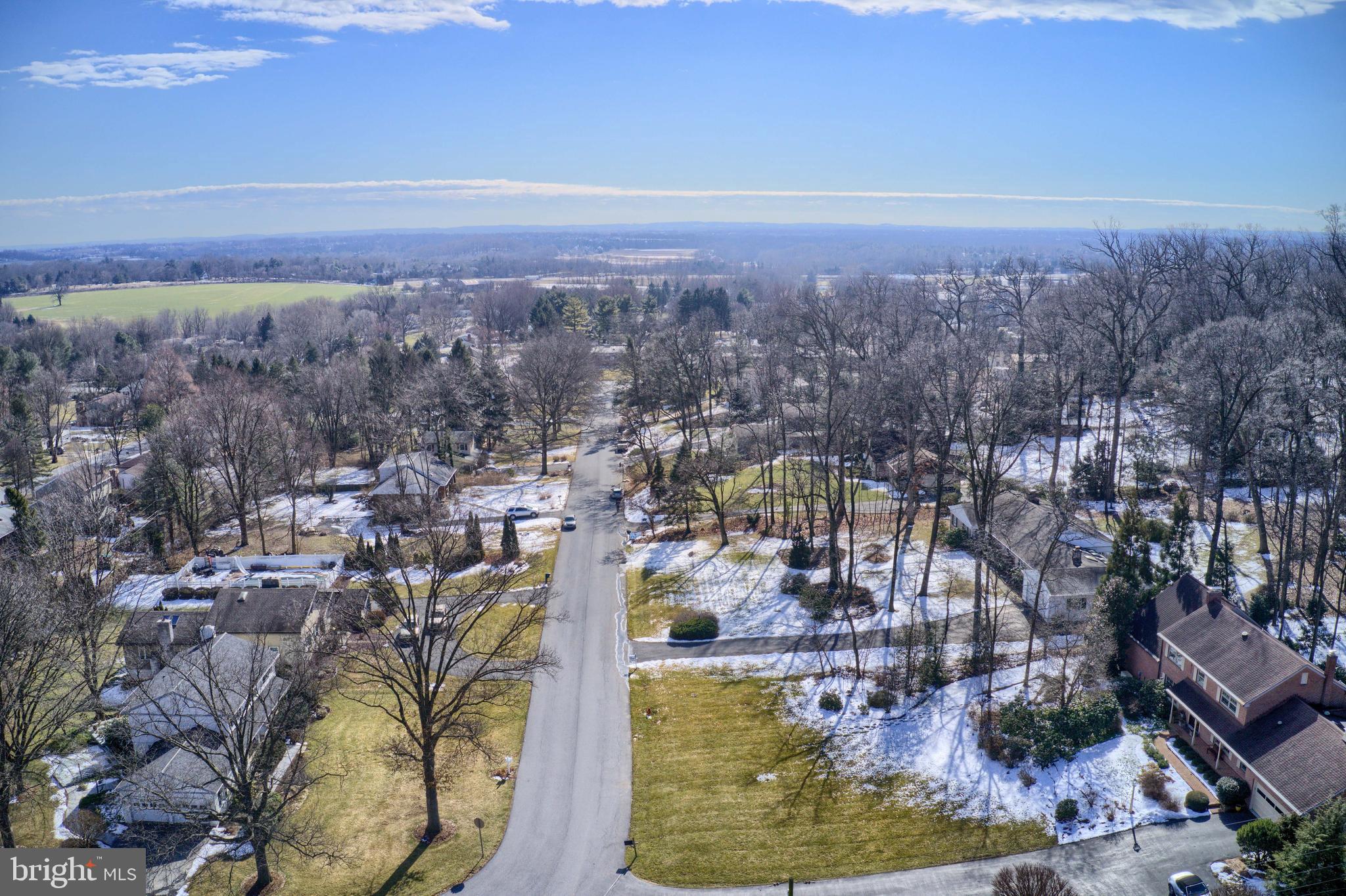 MISSION HILLS - Residential