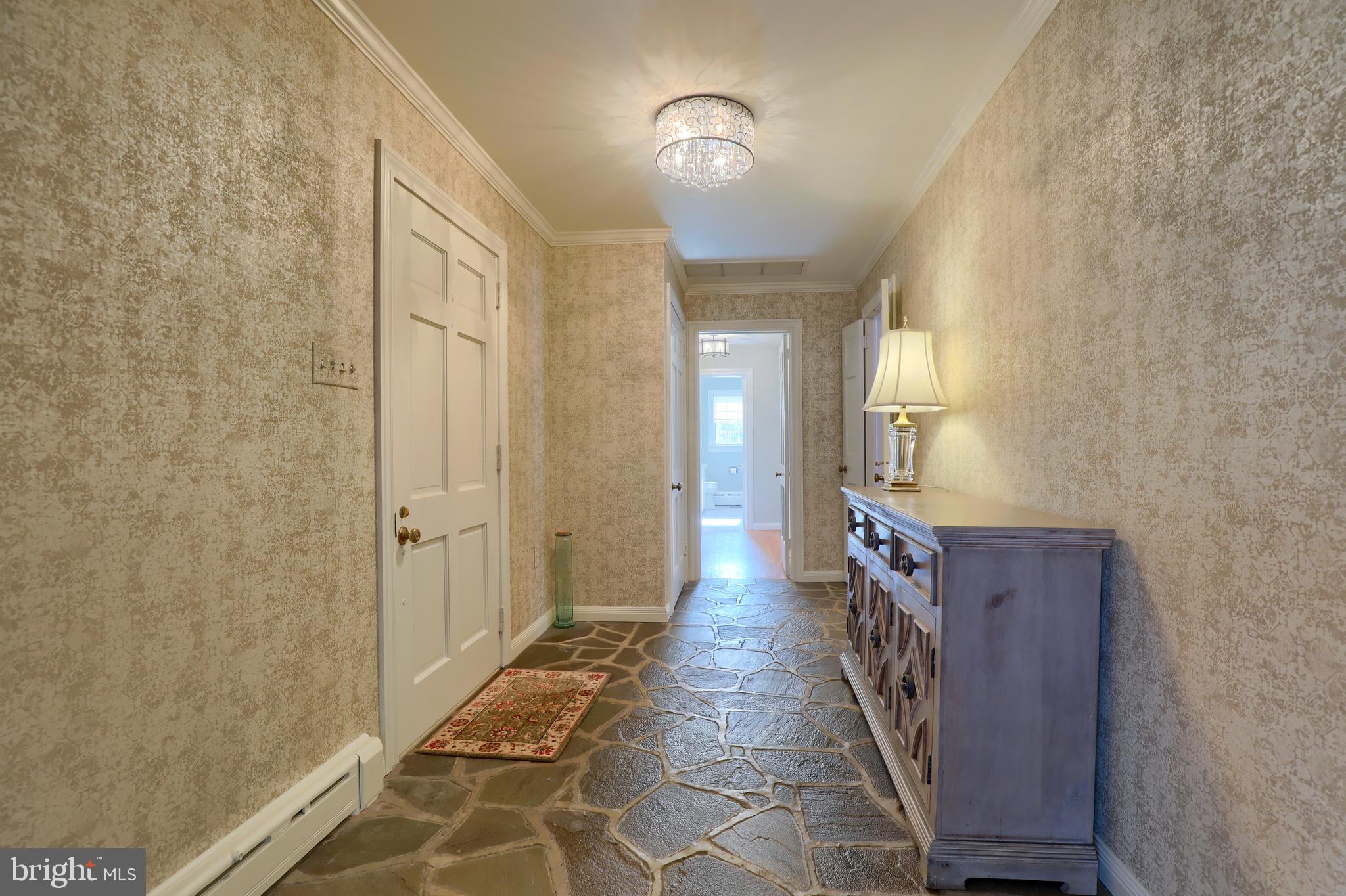 MISSION HILLS - Residential