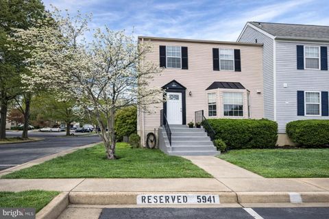 5941 HERITAGE SQUARE DRIVE BURKE VA 22015