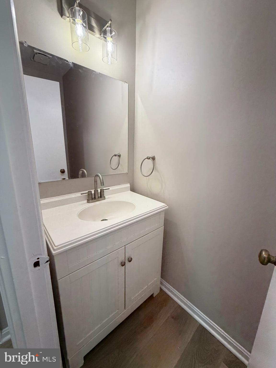 HERITAGE SQUARE NORTH - Residential