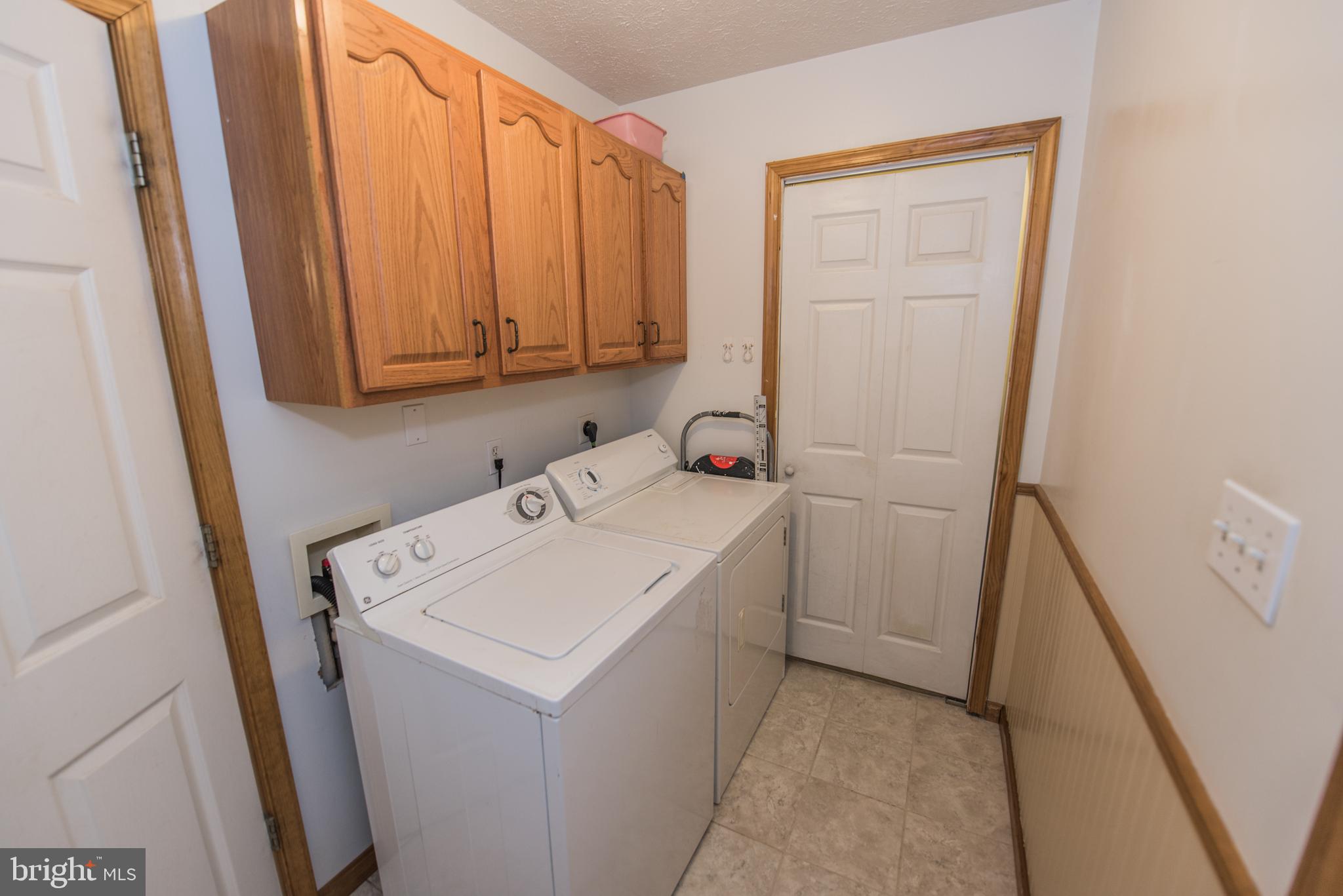 DEER SPRING WOODS - Residential
