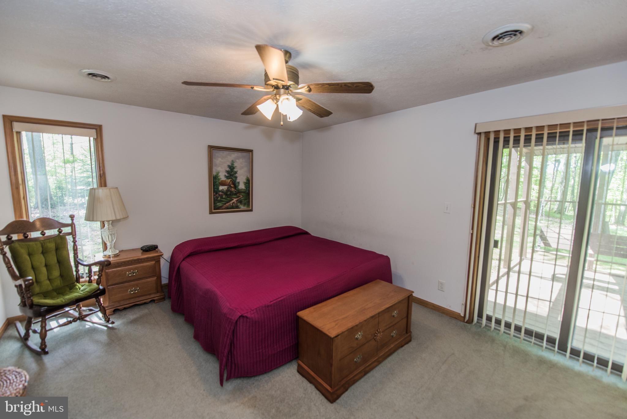 DEER SPRING WOODS - Residential