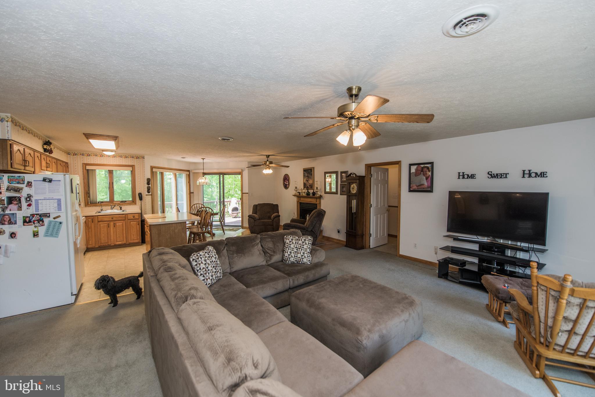 DEER SPRING WOODS - Residential