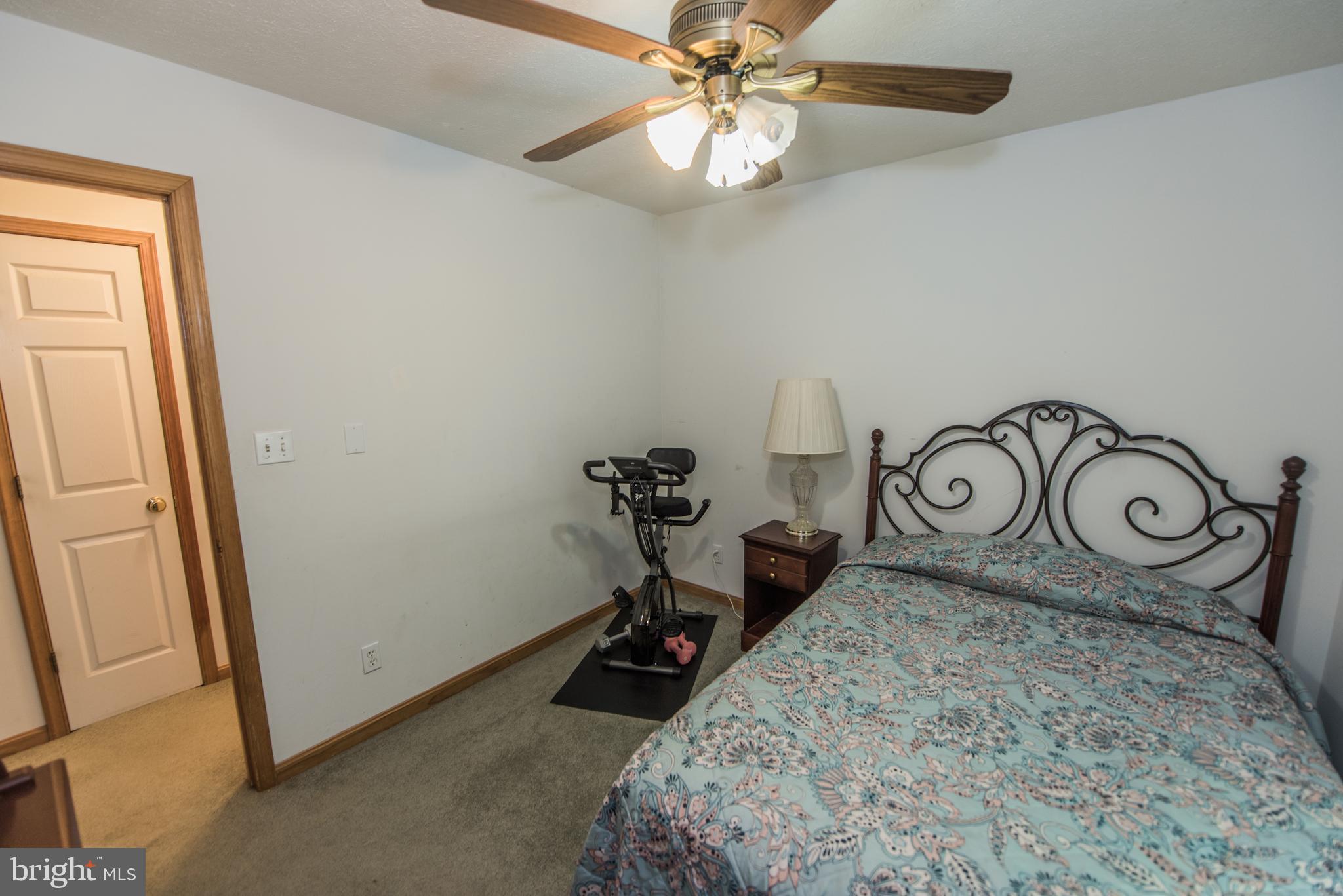 DEER SPRING WOODS - Residential