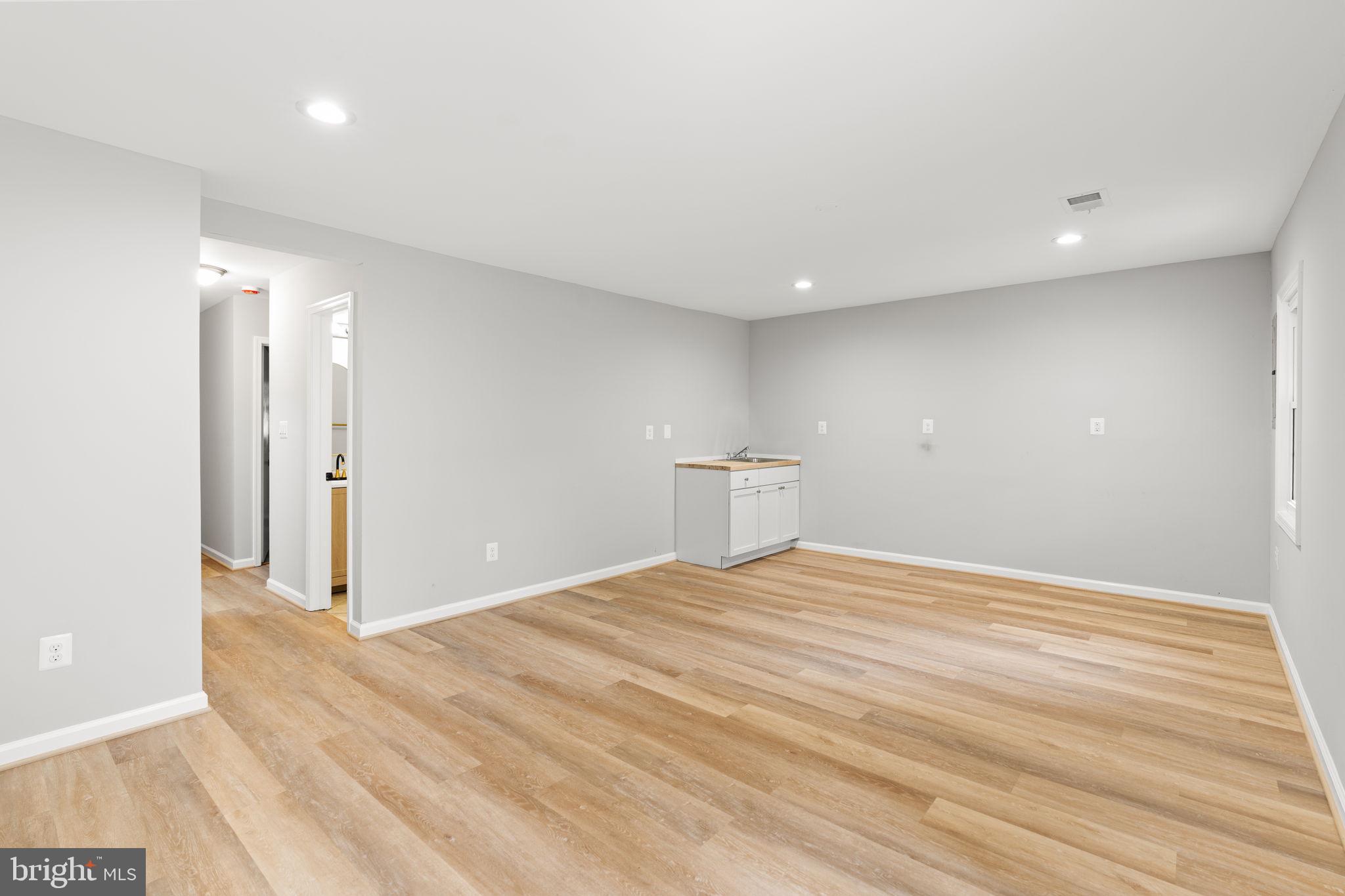 AMBERFIELD - Residential