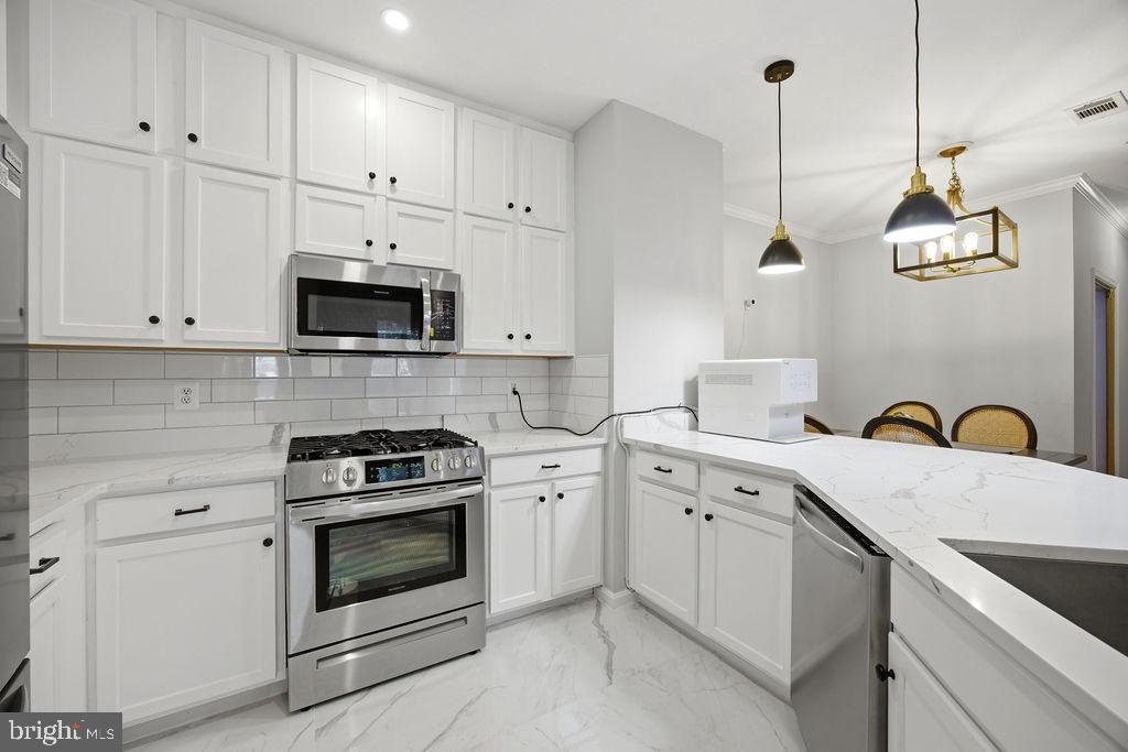 STONEGATE AT FAIRCREST - Residential