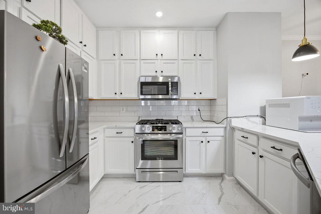 STONEGATE AT FAIRCREST - Residential