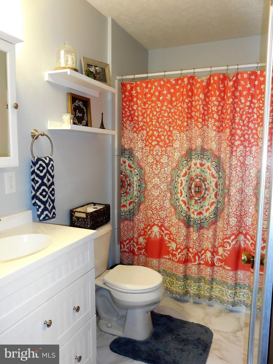 SHERWOOD ACRES - Residential