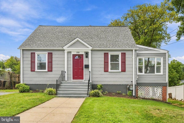 2508 LINDELL ST, SILVER SPRING, MD 20902 - Image 187c548bb2ad13ce4bd2b8eb8e28e9eb/3278368090