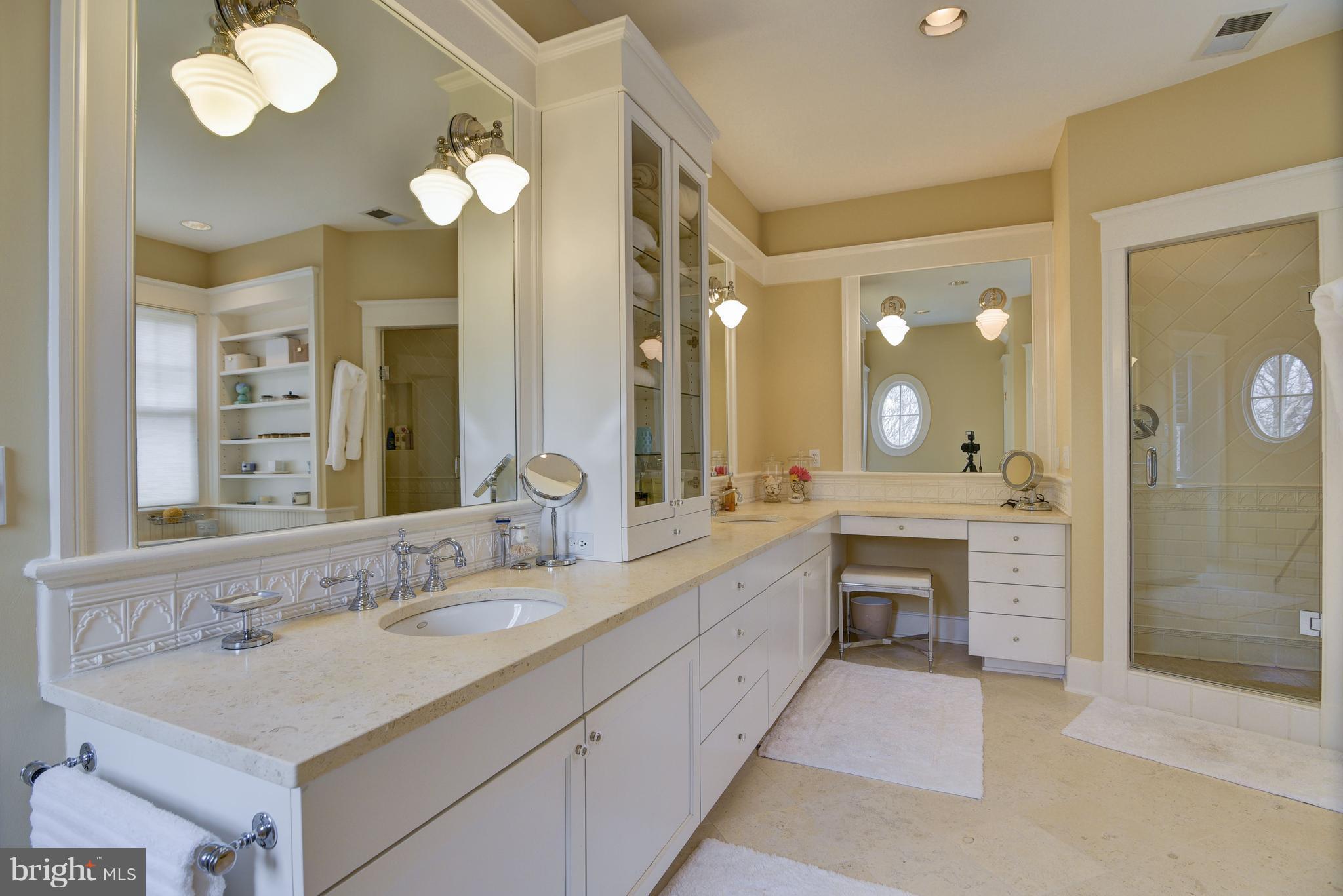 MERRY GO ROUND FARM - Residential