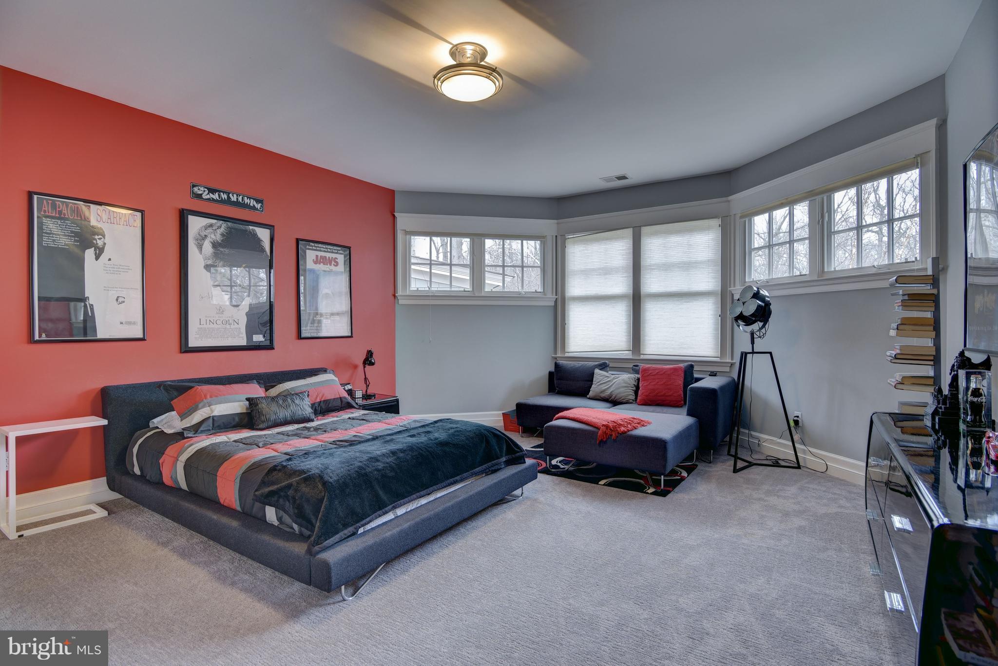 MERRY GO ROUND FARM - Residential