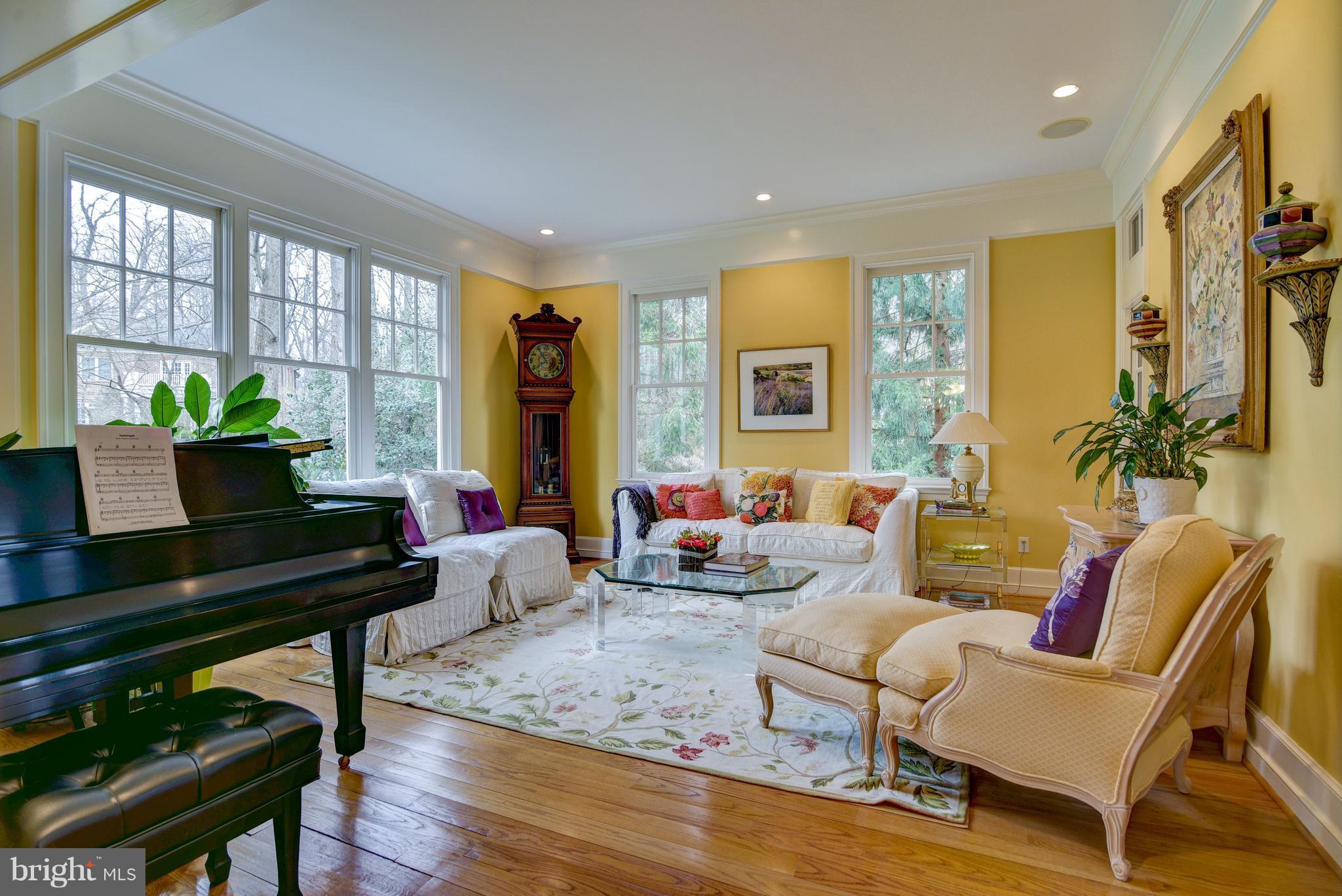 MERRY GO ROUND FARM - Residential