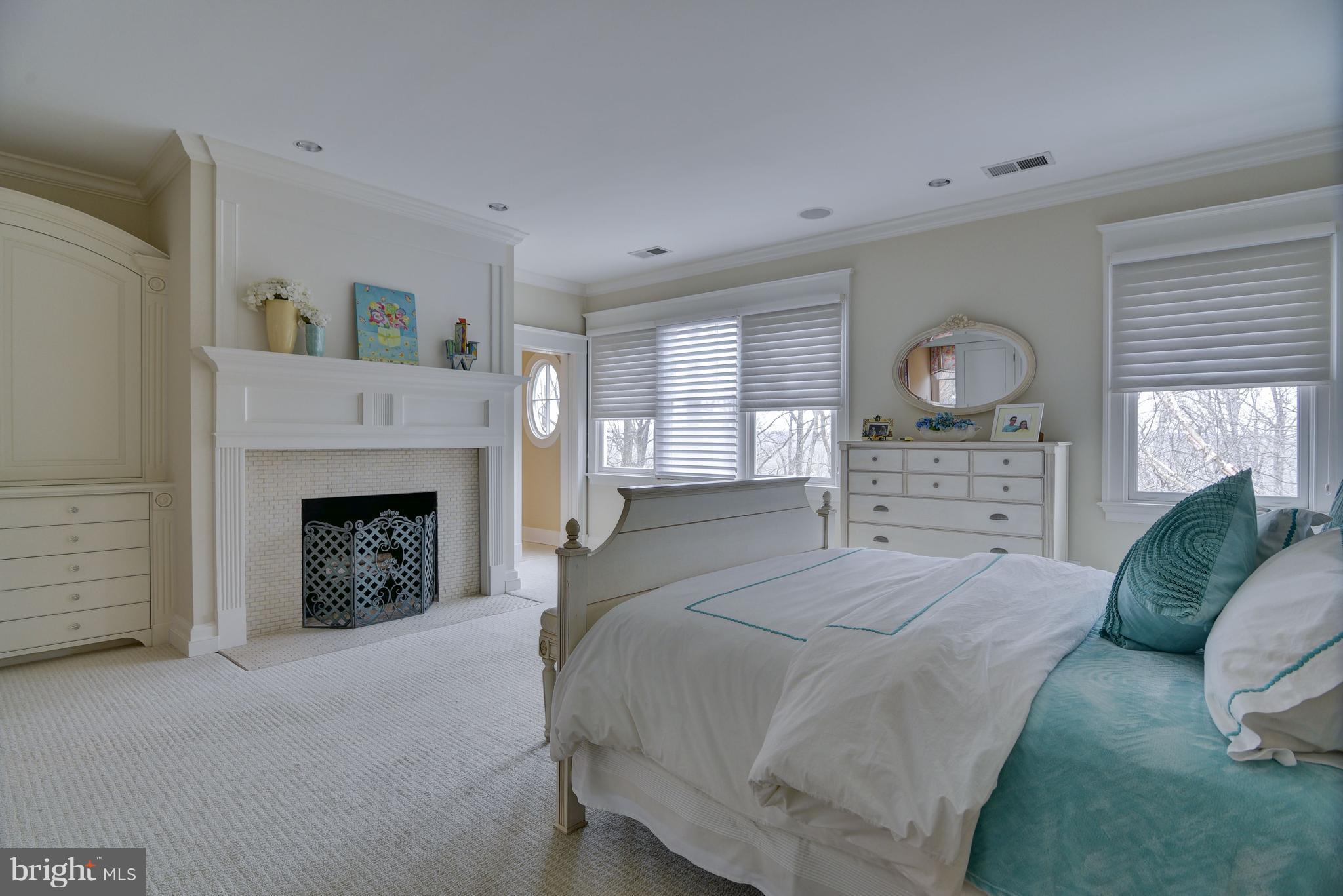 MERRY GO ROUND FARM - Residential