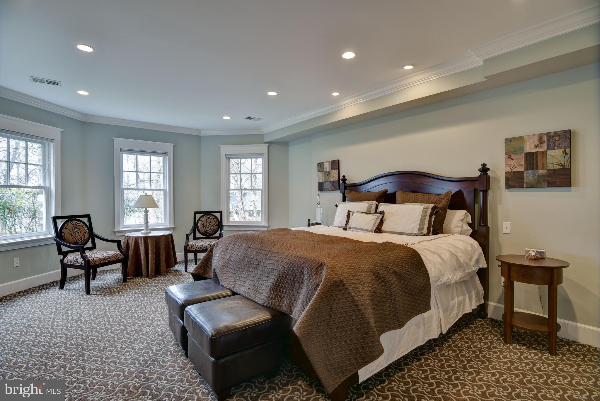 MERRY GO ROUND FARM - Residential