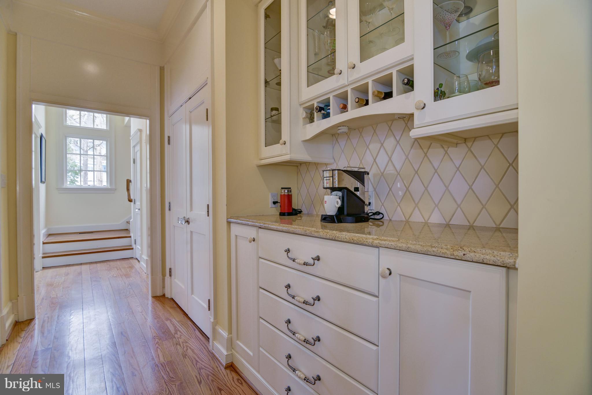 MERRY GO ROUND FARM - Residential