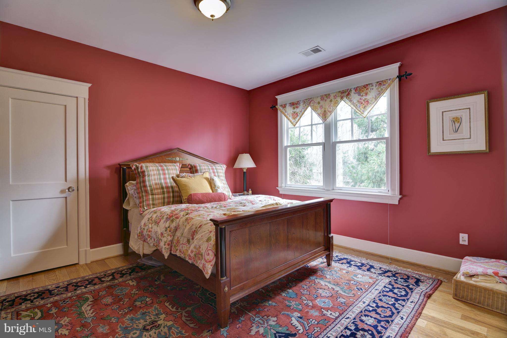 MERRY GO ROUND FARM - Residential