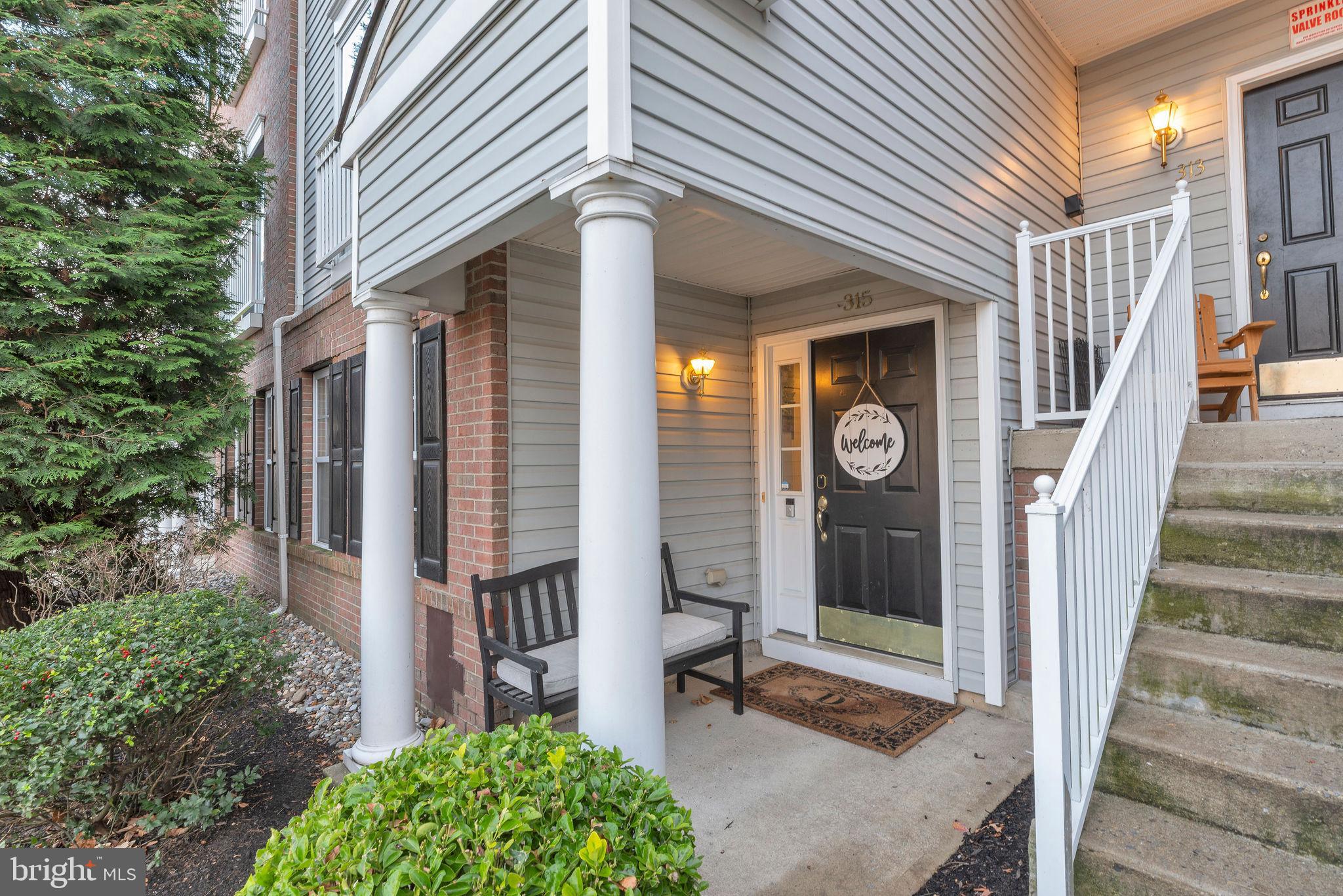 315 HARBOUR BOULEVARD