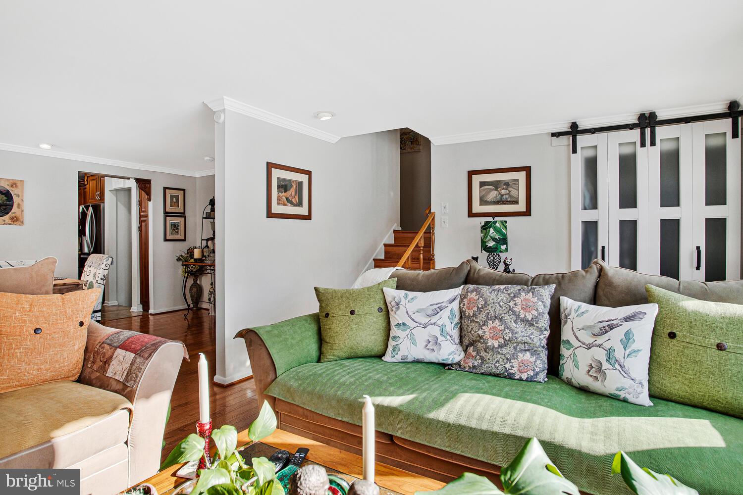 WINDSOR  MILL - Residential