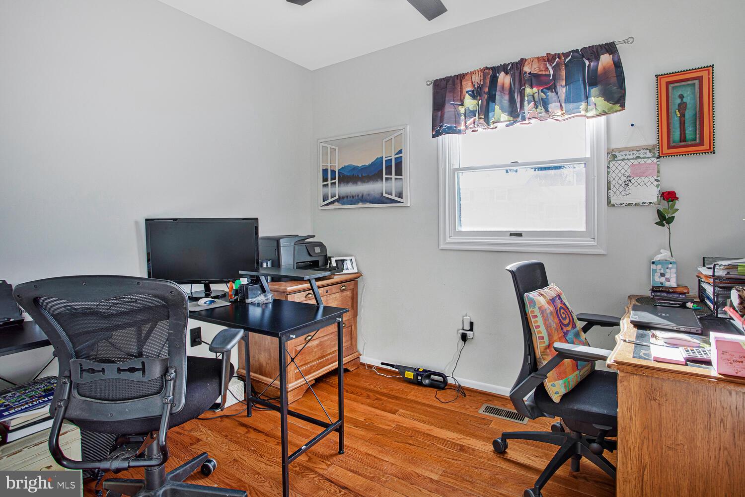 WINDSOR  MILL - Residential