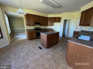 WEXFORD VILLAGE SUB - Residential