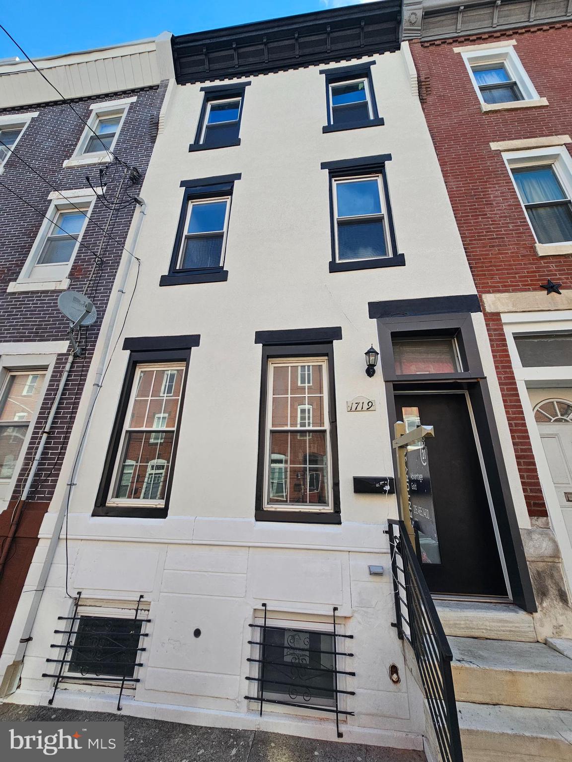 POINT BREEZE - Residential