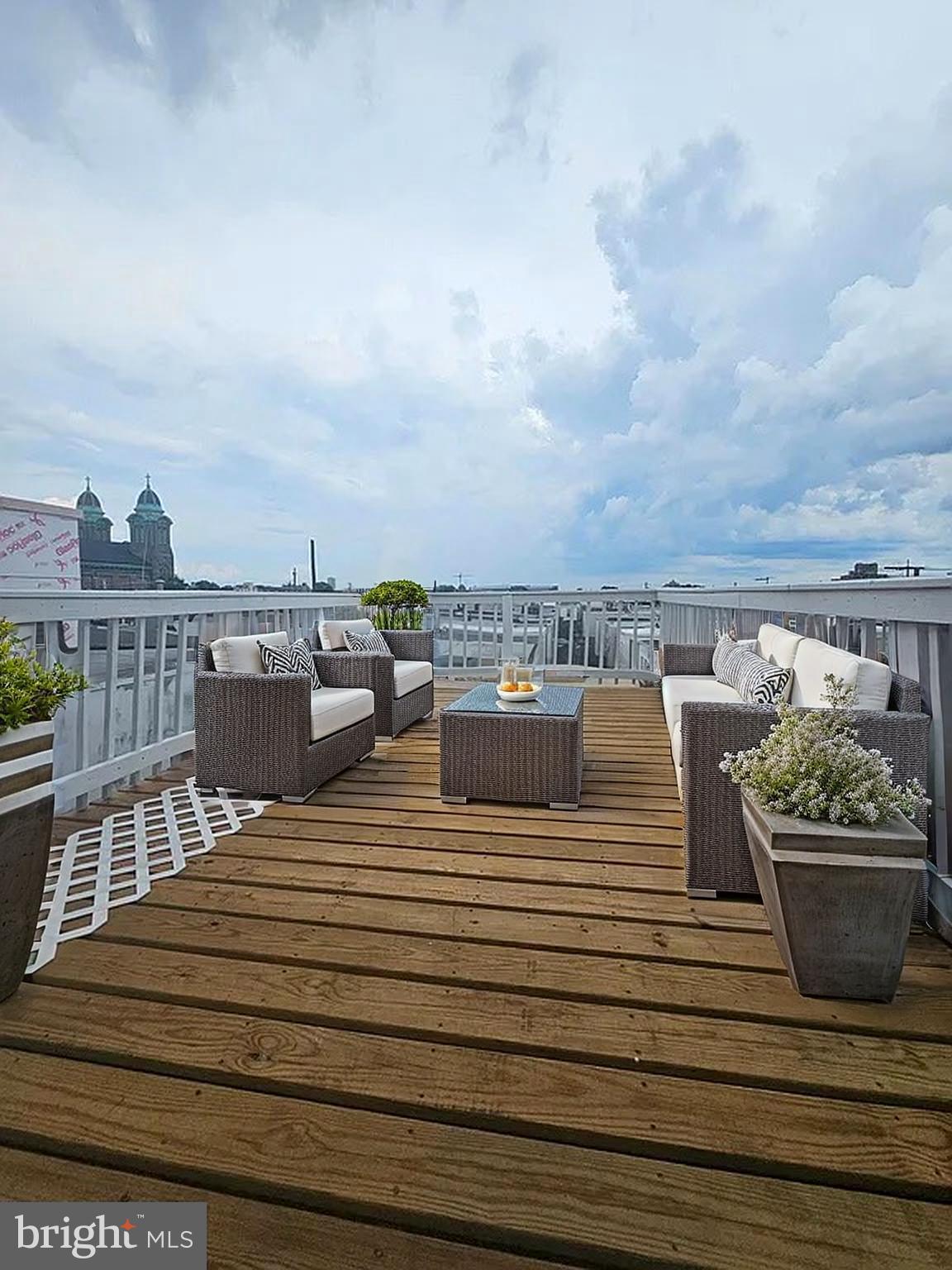 POINT BREEZE - Residential