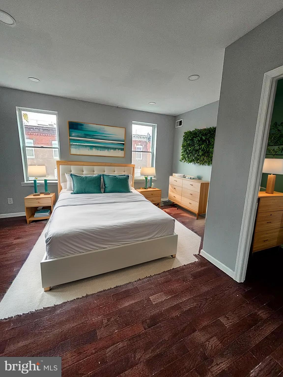 POINT BREEZE - Residential