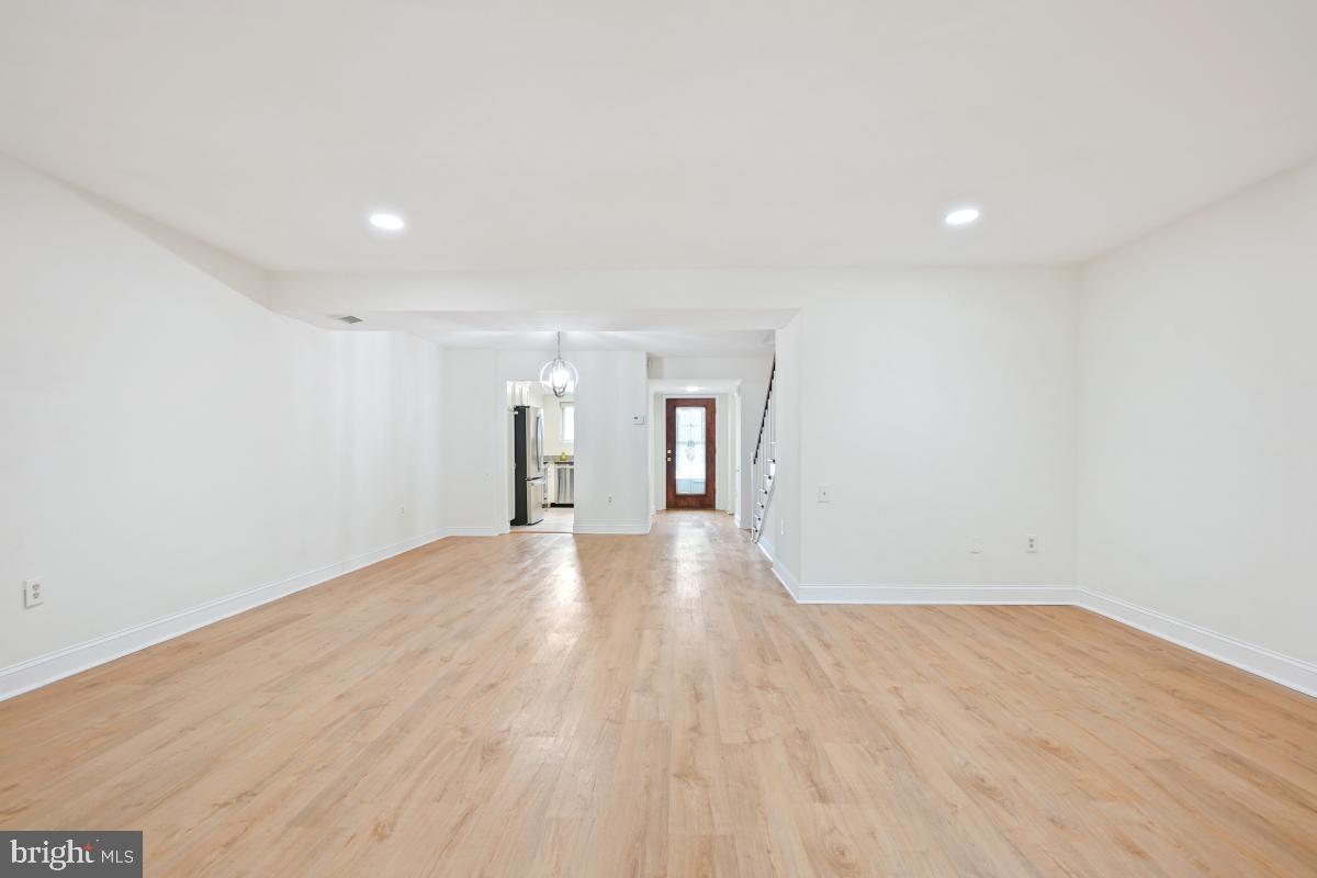 MONTGOMERY MUTUAL COOP - Residential