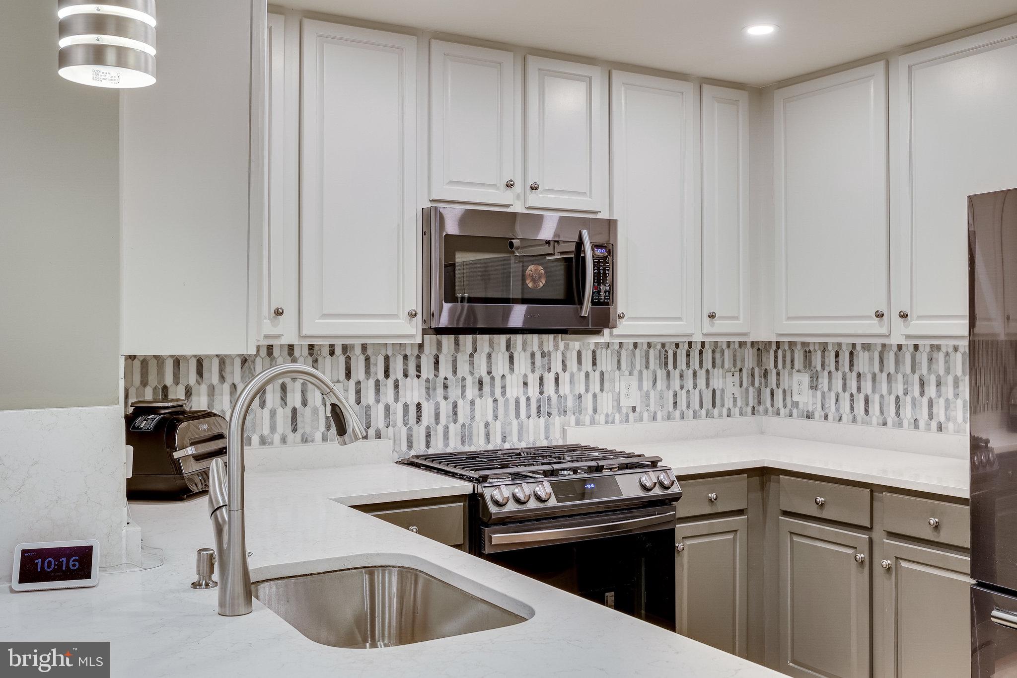 MARKET STREET AT TOWN CENTER - Residential