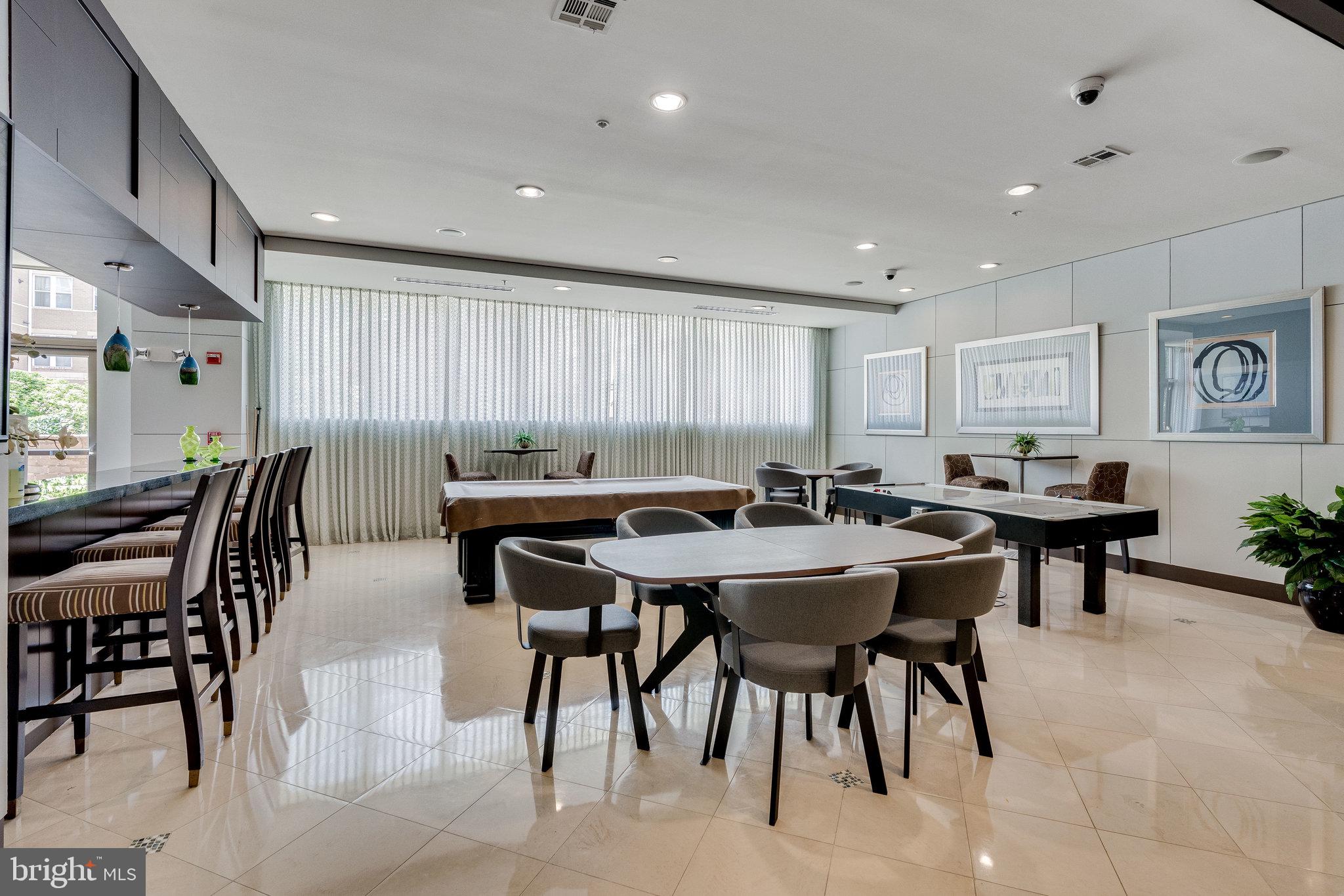 MARKET STREET AT TOWN CENTER - Residential