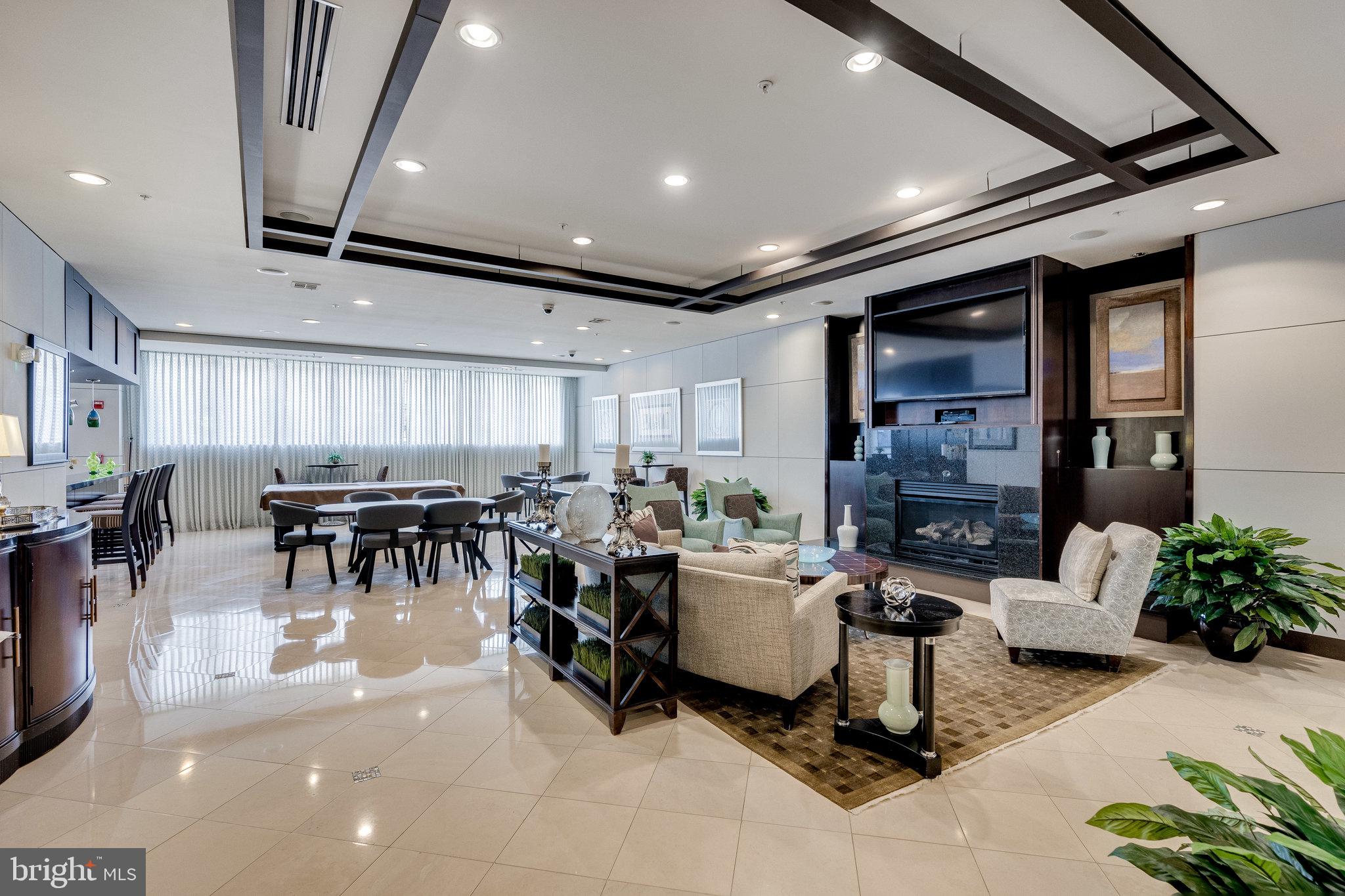 MARKET STREET AT TOWN CENTER - Residential