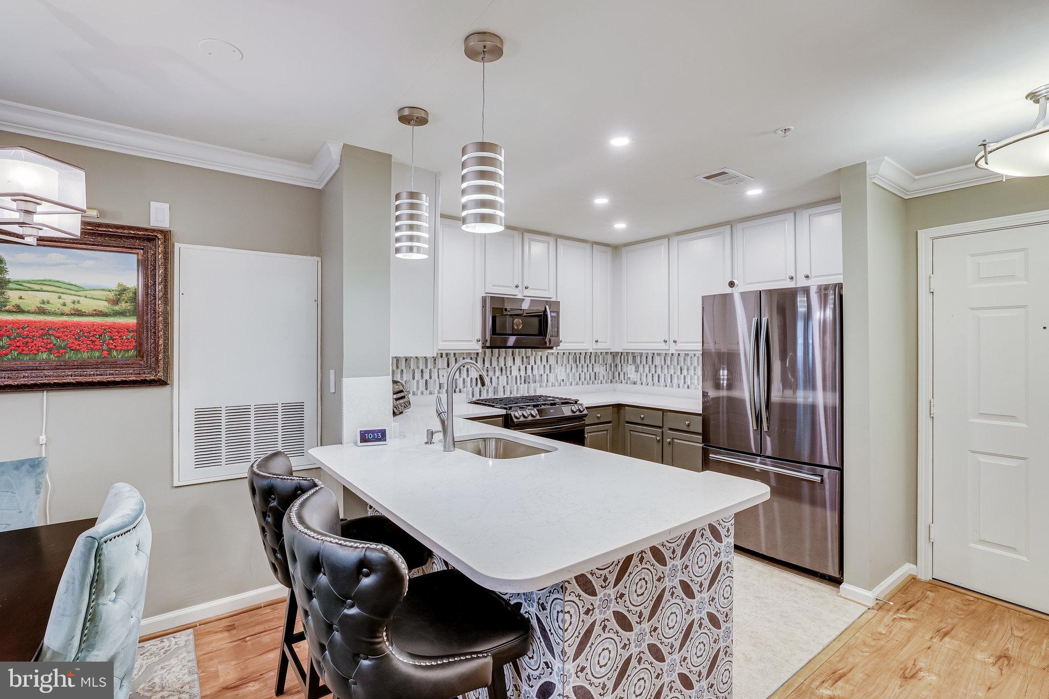 MARKET STREET AT TOWN CENTER - Residential