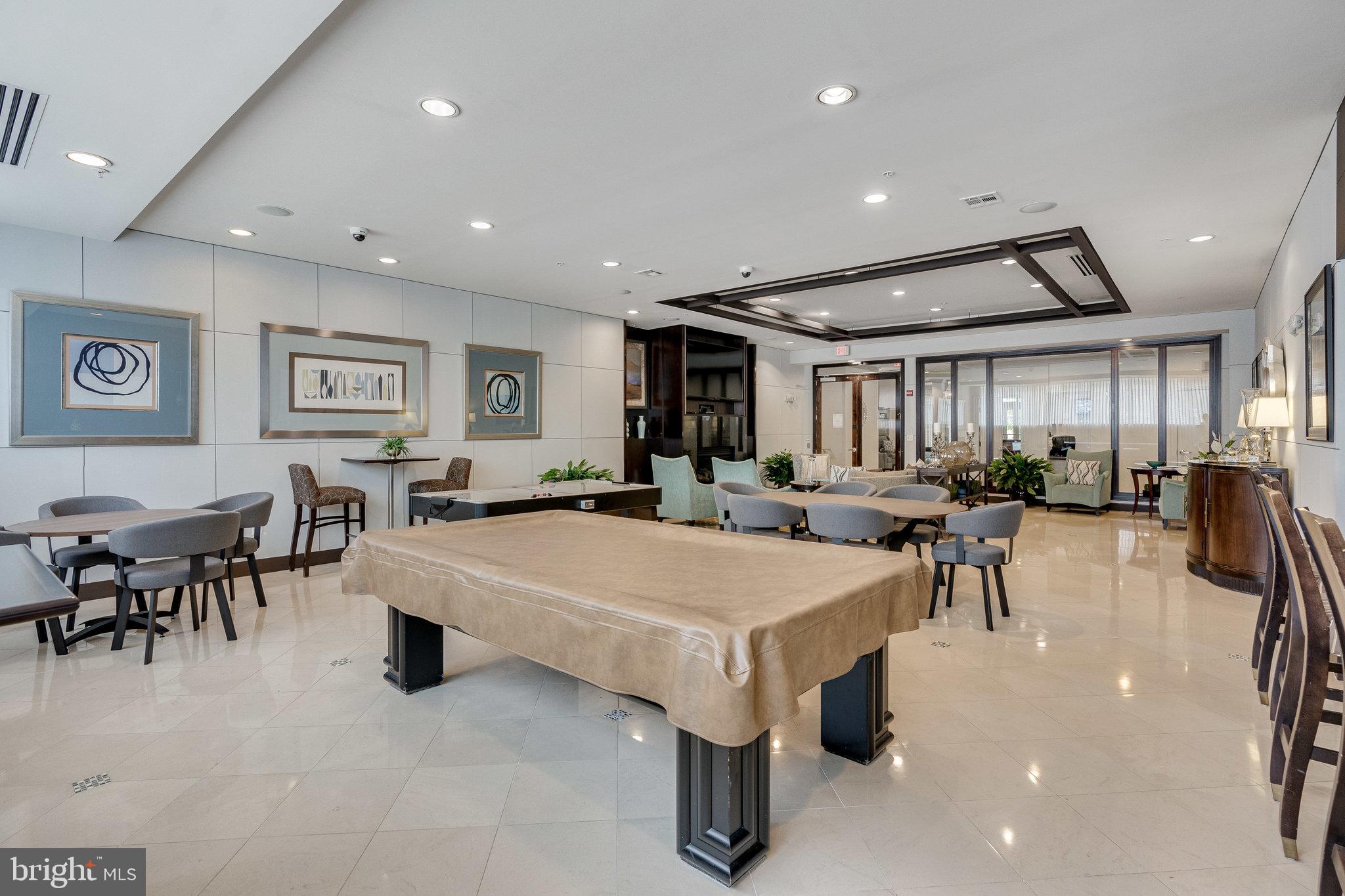 MARKET STREET AT TOWN CENTER - Residential