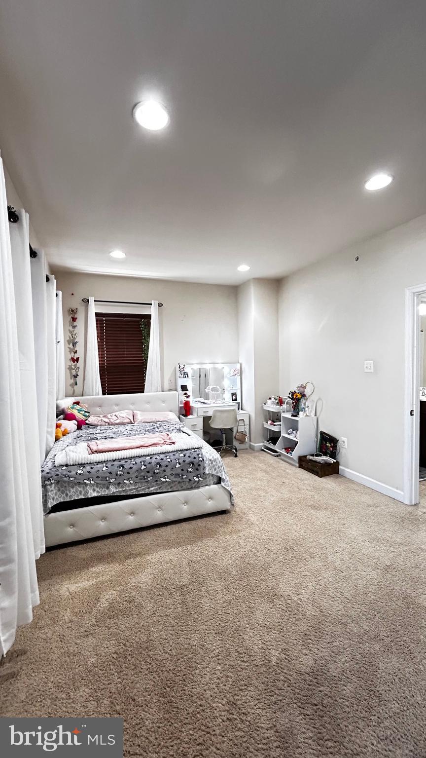 BRICK YARD STATION - Residential