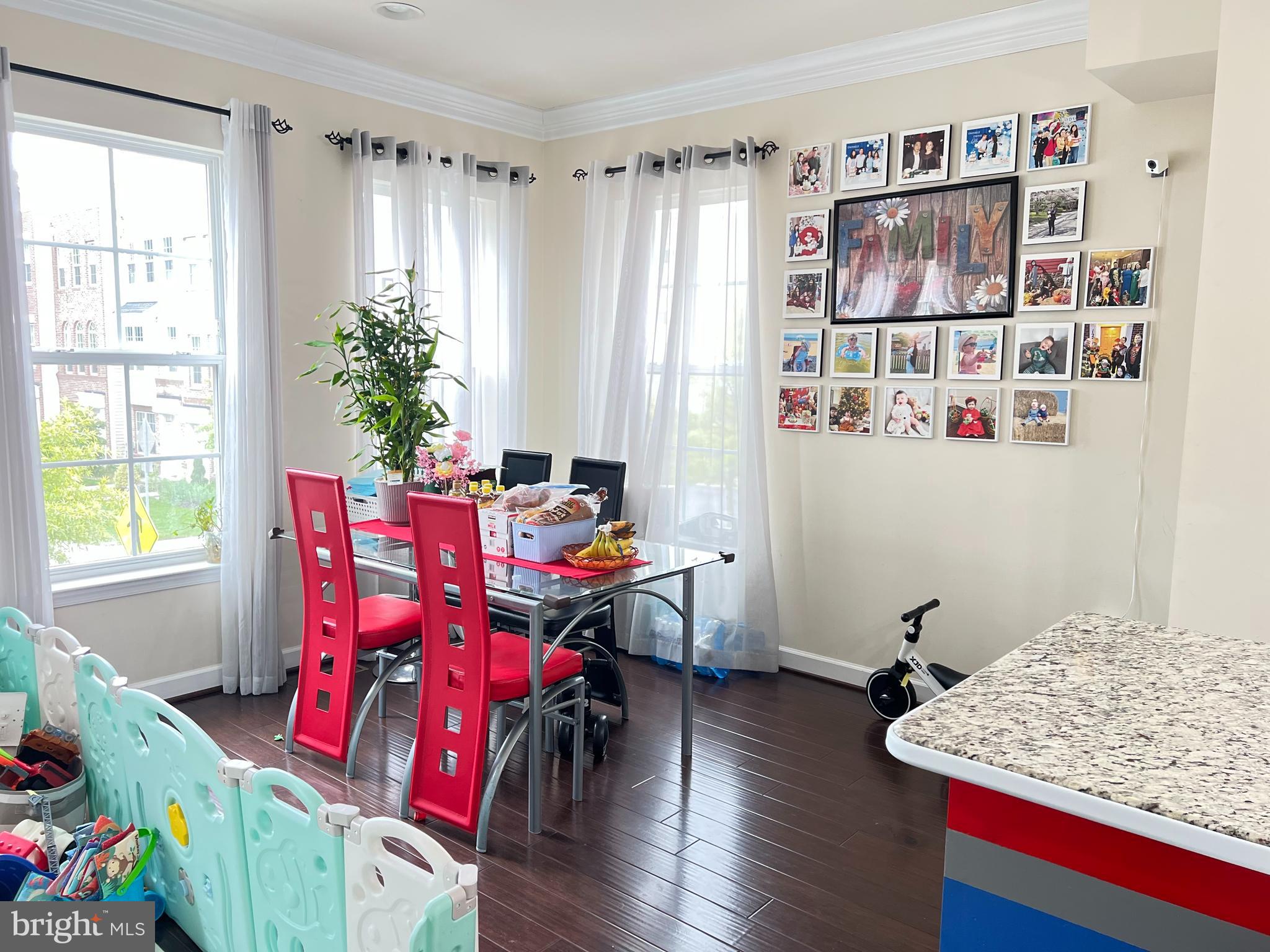 BRICK YARD STATION - Residential