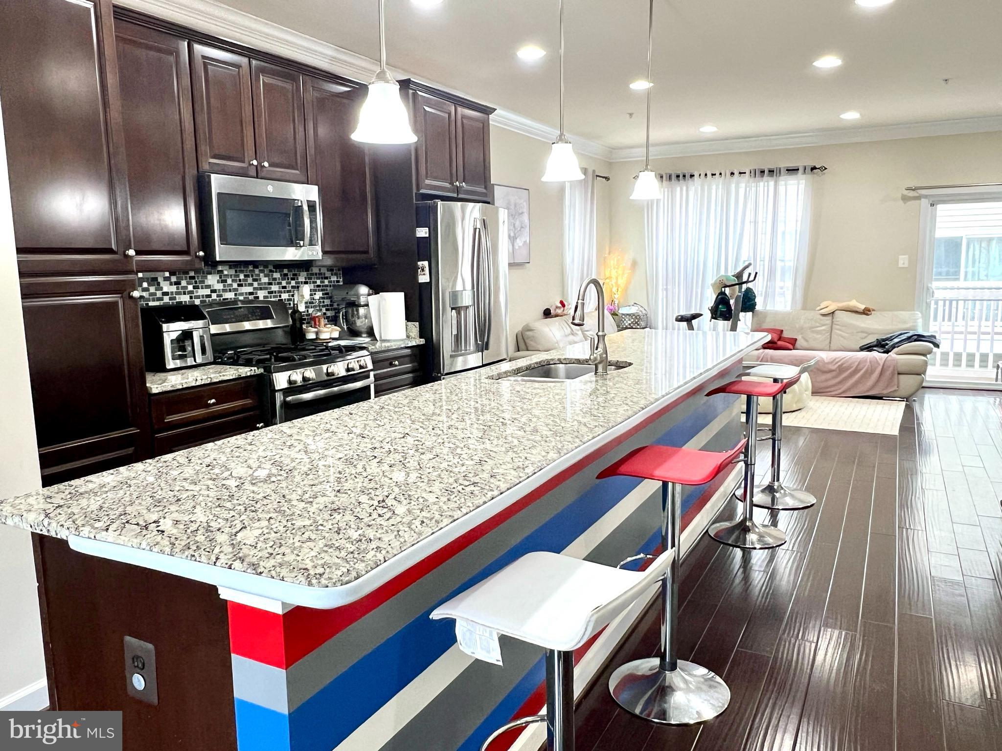 BRICK YARD STATION - Residential