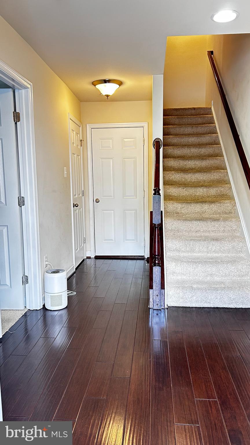 BRICK YARD STATION - Residential