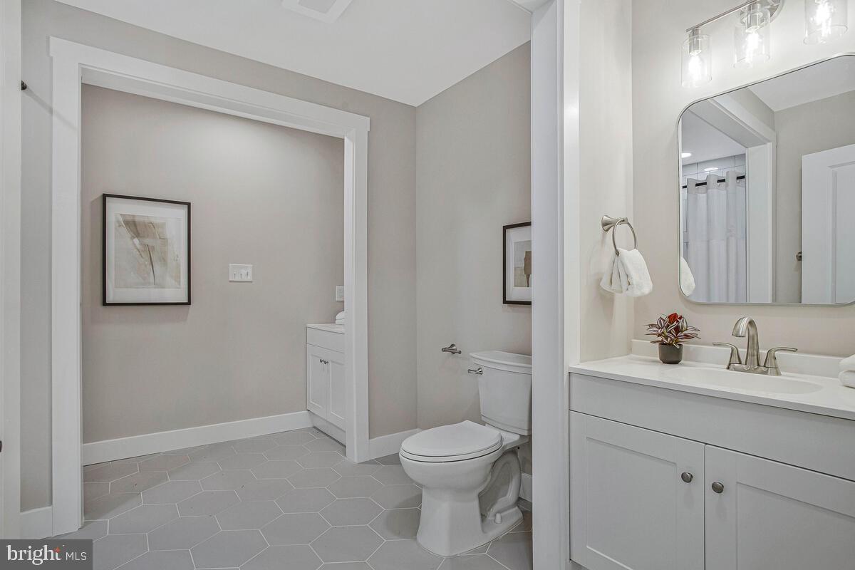 ARUNDEL ON THE BAY - Residential