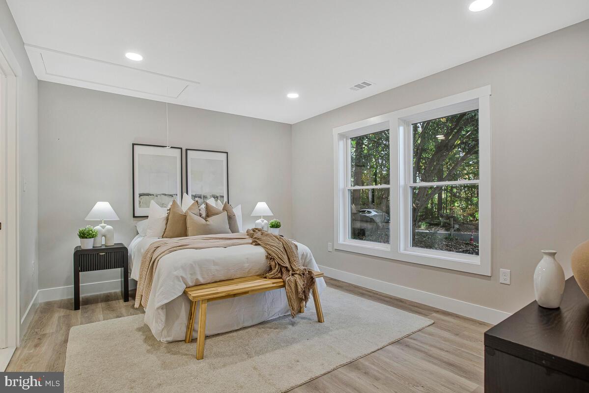 ARUNDEL ON THE BAY - Residential