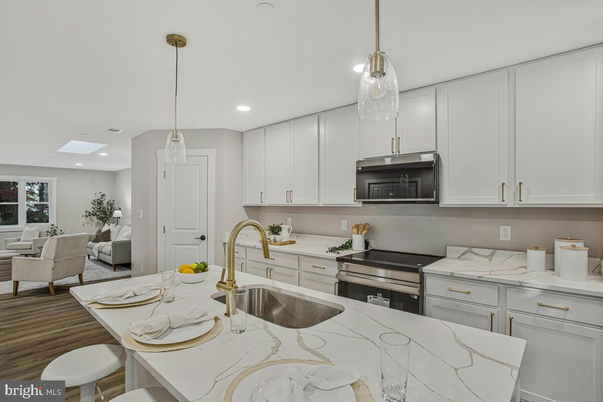 ARUNDEL ON THE BAY - Residential