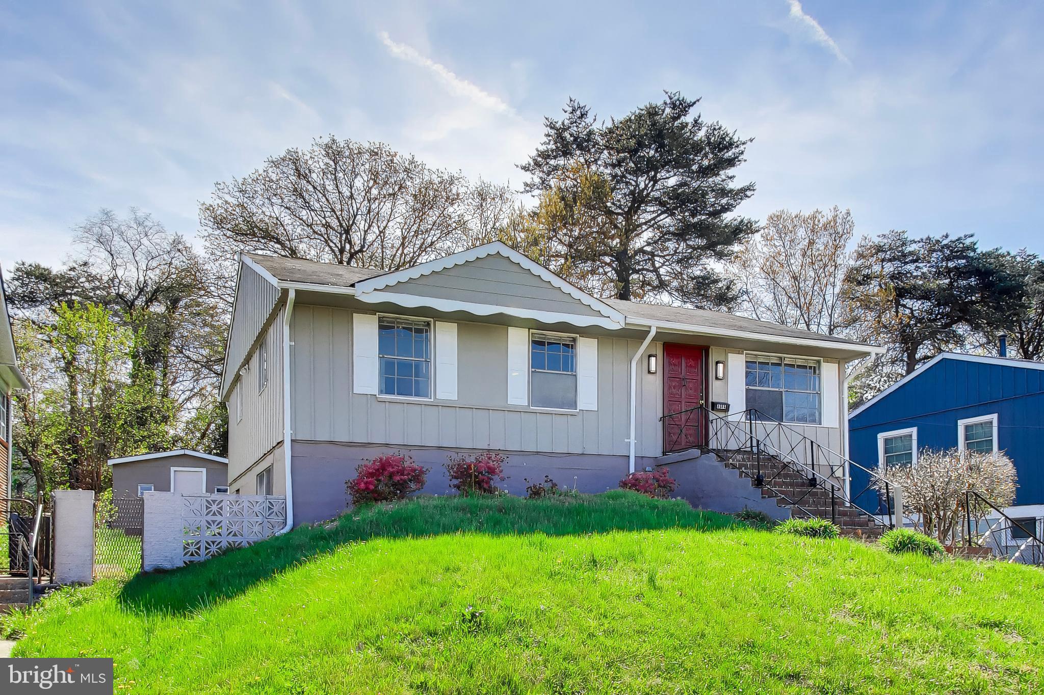 GLENARDEN WOODS - Residential