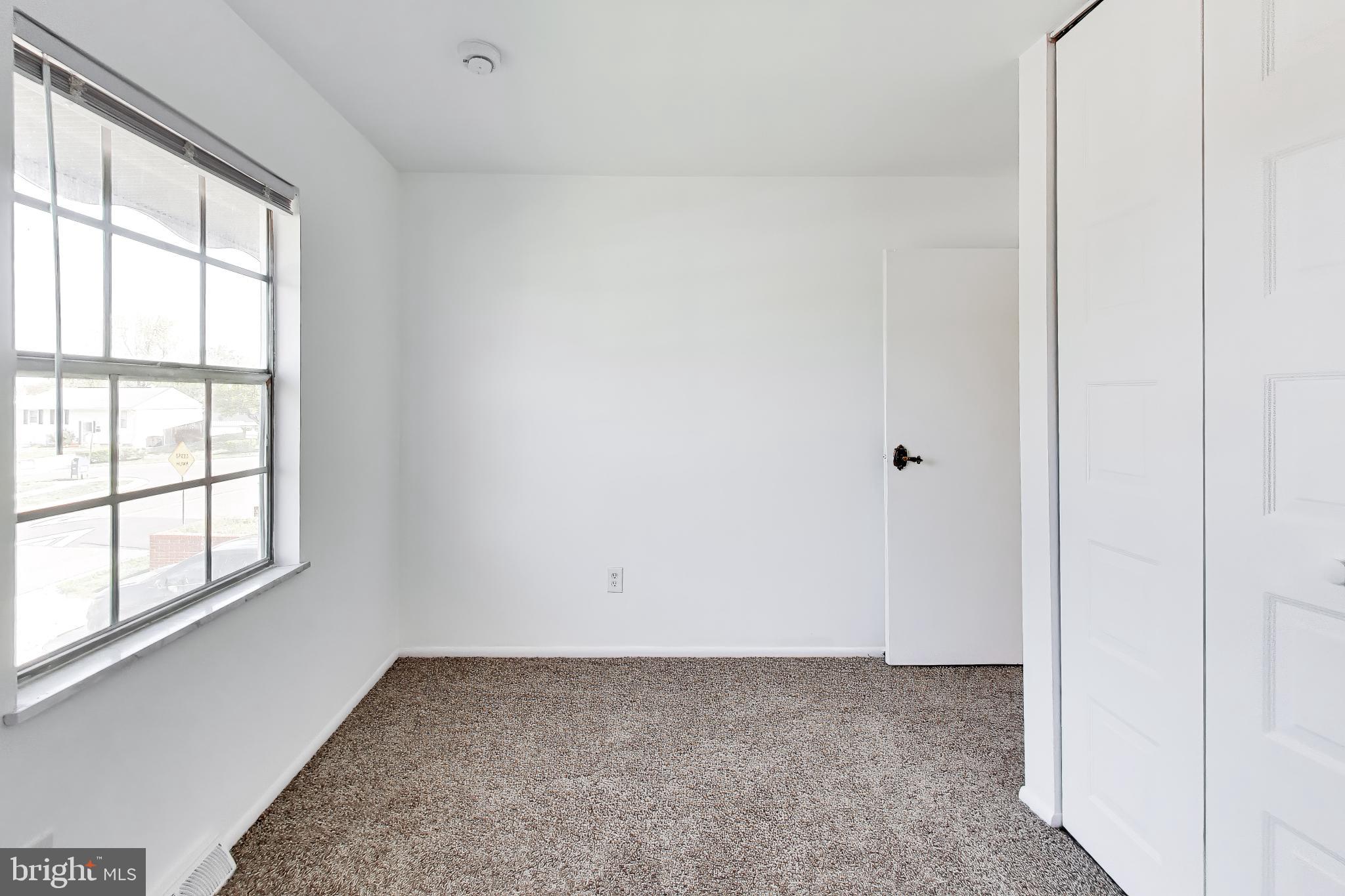 GLENARDEN WOODS - Residential