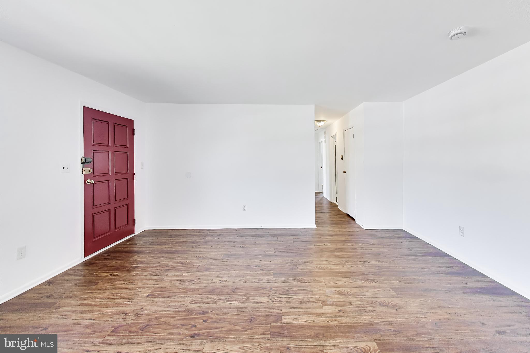 GLENARDEN WOODS - Residential