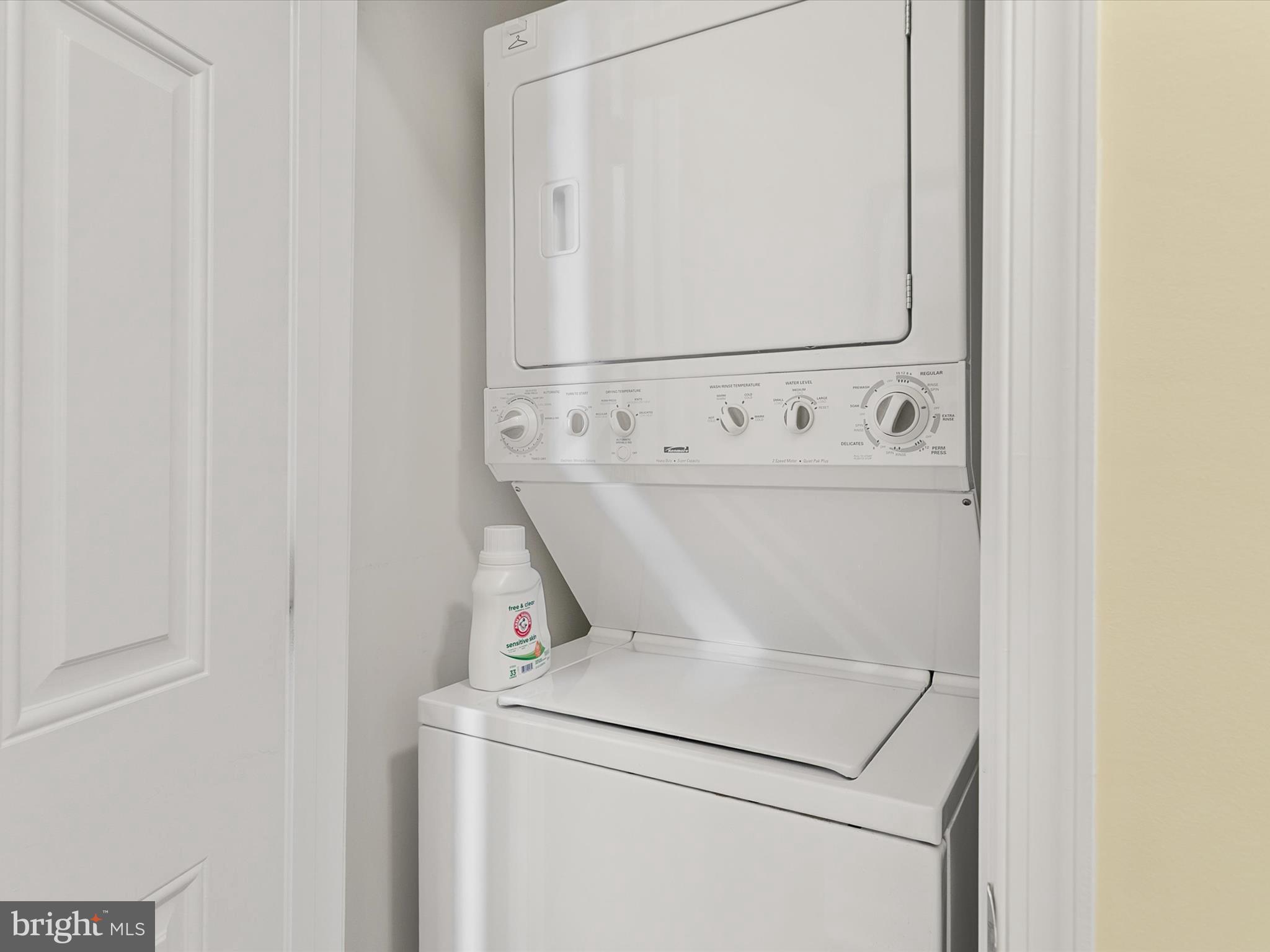 CEDAR BAY - Residential