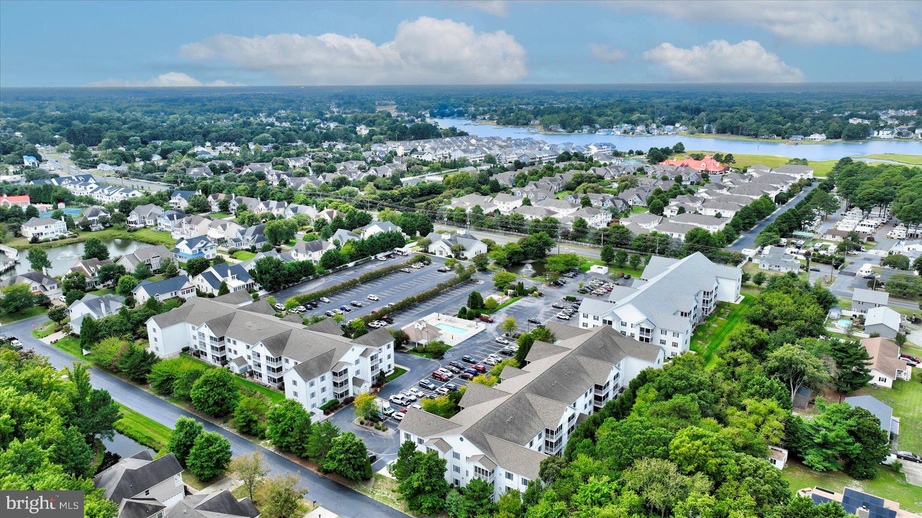 CEDAR BAY - Residential