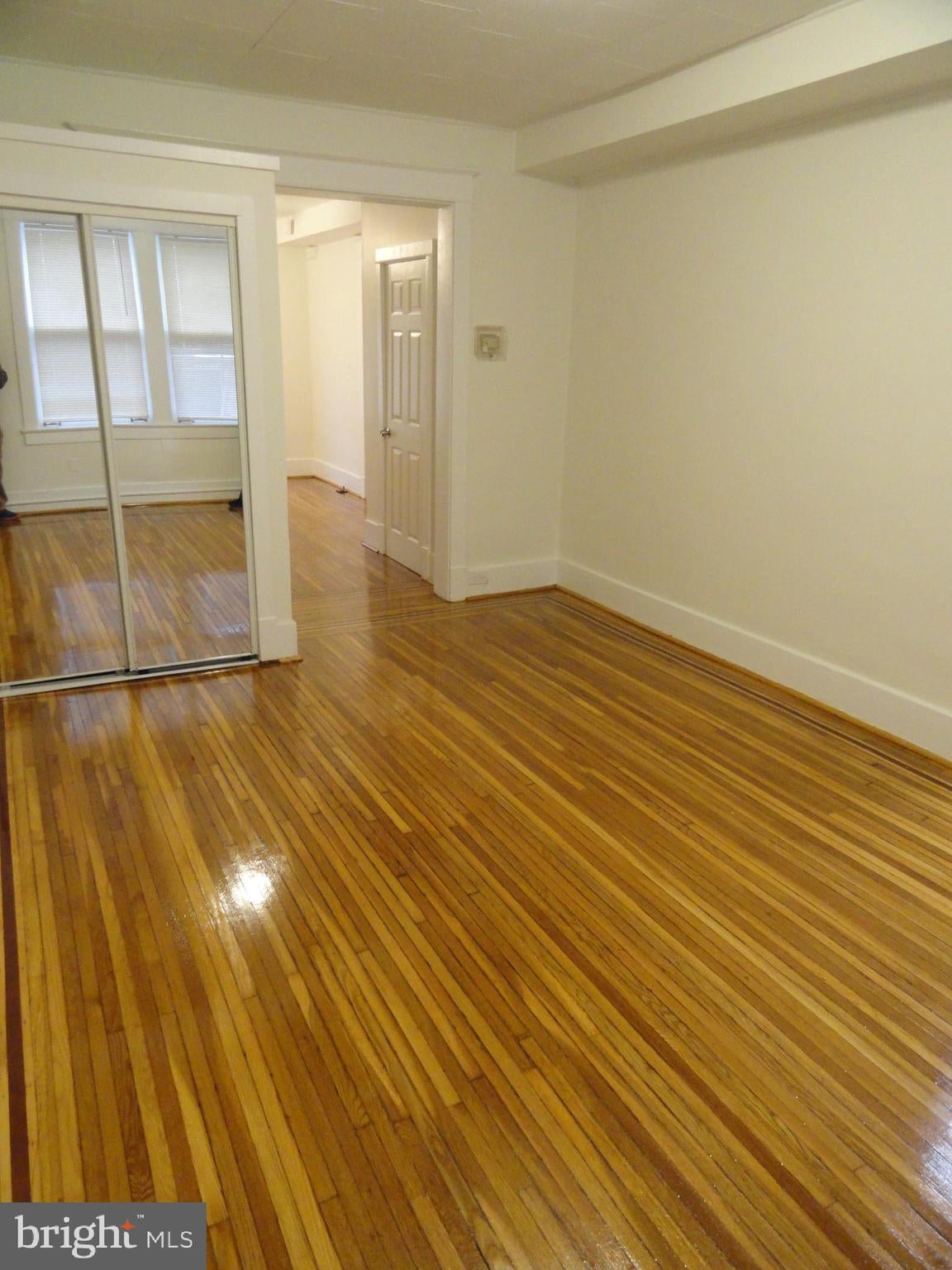 439 QUINCY STREET NW 1