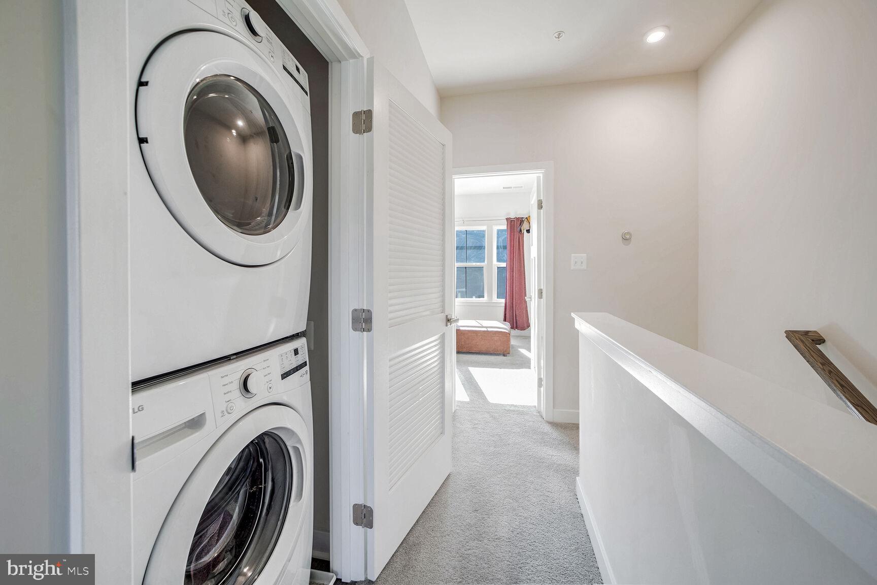 TANYARD SHORES - Residential Lease