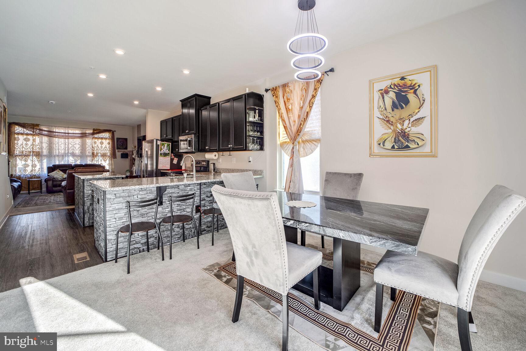 TANYARD SHORES - Residential Lease