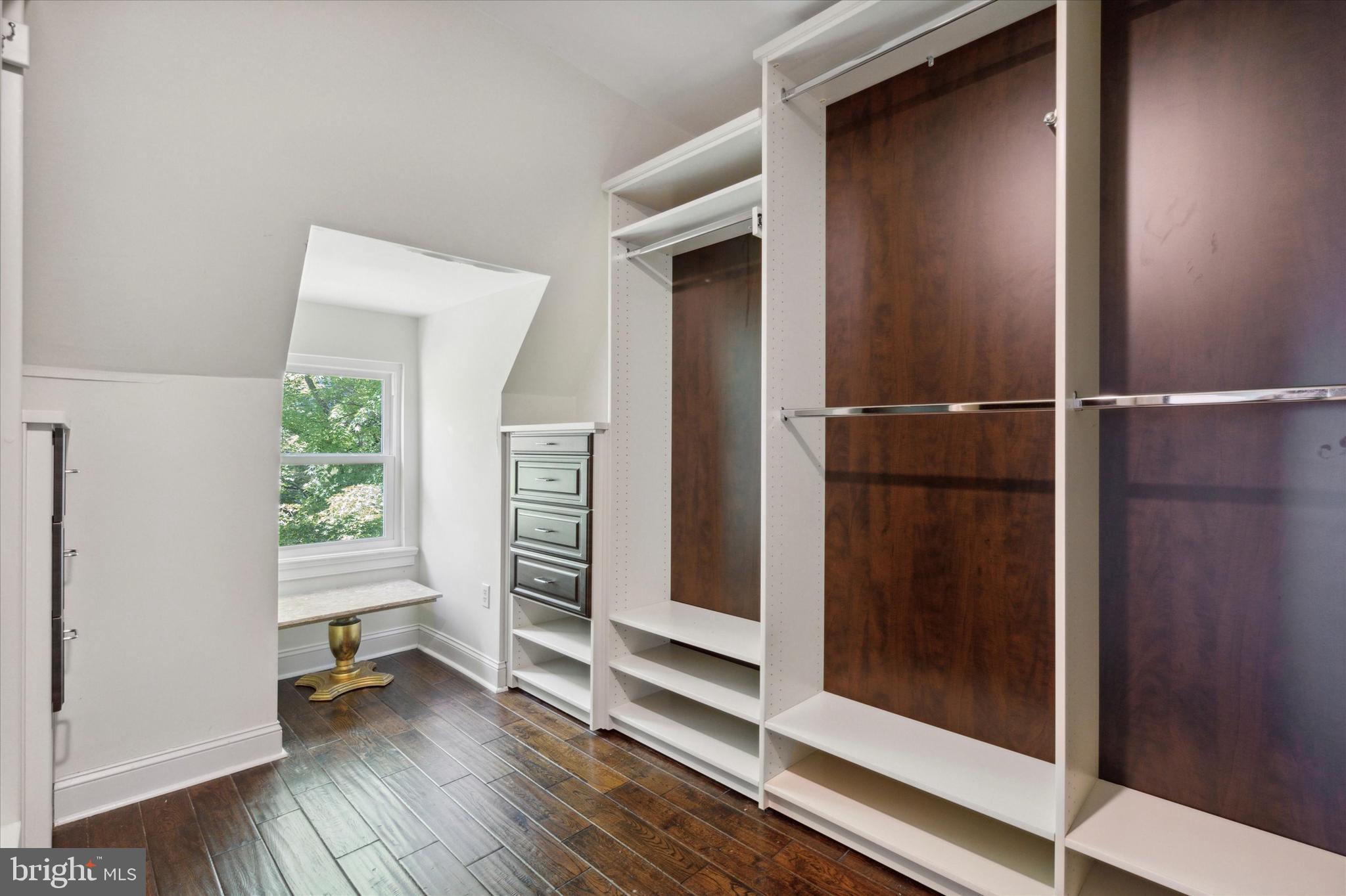 MT AIRY (WEST) - Residential